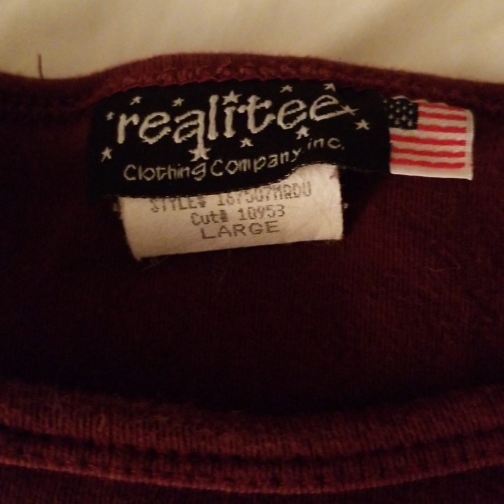 T-shirt - Picture 2 of 3
